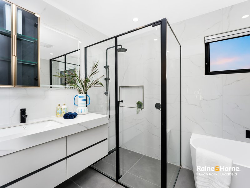 Photo - 92 Eighth Avenue, Austral NSW 2179 - Image 23
