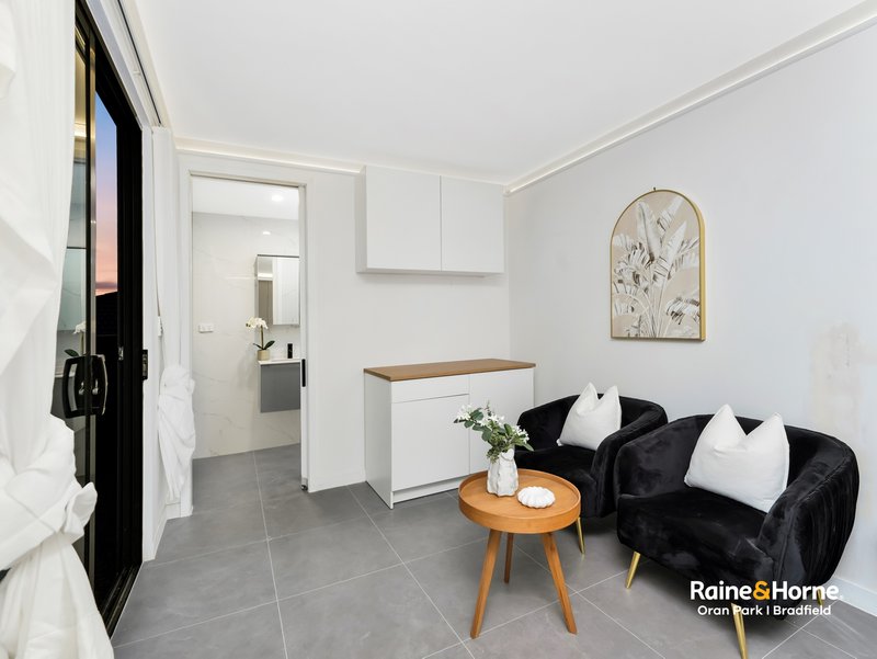 Photo - 92 Eighth Avenue, Austral NSW 2179 - Image 31