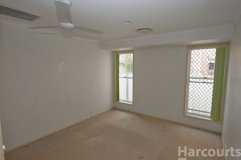 Photo - 92 Endeavour Dr , Banksia Beach QLD 4507 - Image 11