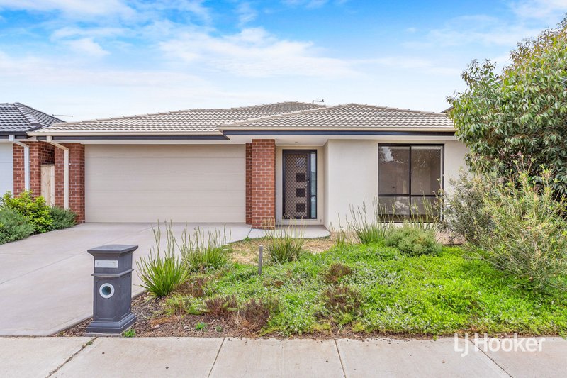 92 Grassbird Drive, Point Cook VIC 3030