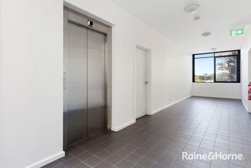 Photo - 9/2 Grey Box Ave , Noarlunga Centre SA 5168 - Image 9