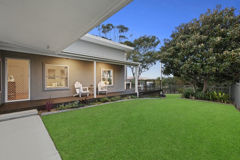 Photo - 92 Hillcrest Street, Terrigal NSW 2260 - Image 3