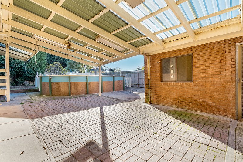 Photo - 92 Hothlyn Drive, Craigieburn VIC 3064 - Image 19