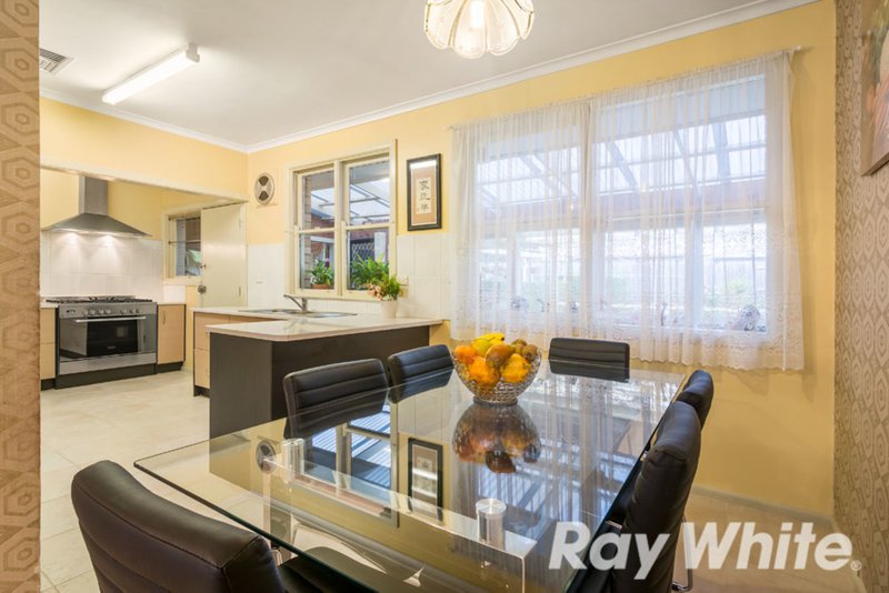 Photo - 92 Husband Road, Forest Hill VIC 3131 - Image 6