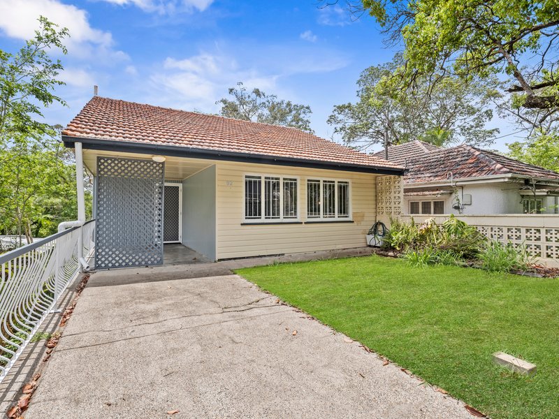 92 Ironside Street, St Lucia QLD 4067