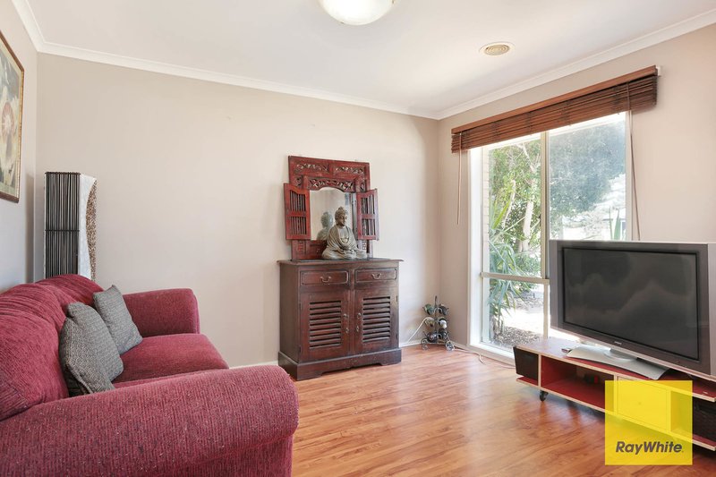 Photo - 92 Jamieson Way, Point Cook VIC 3030 - Image 3