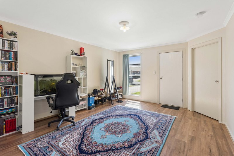 Photo - 92 Jarrah Drive, Munno Para West SA 5115 - Image 2