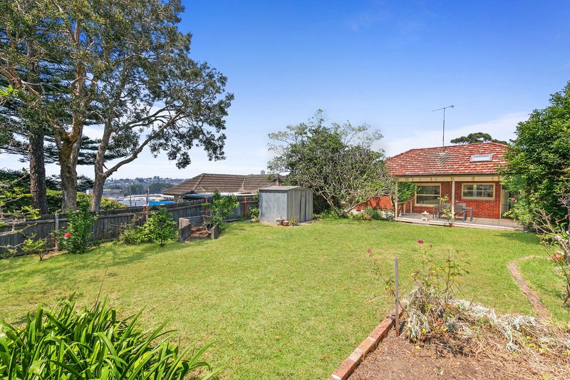 Photo - 92 Kenneth Road, Manly Vale NSW 2093 - Image 6