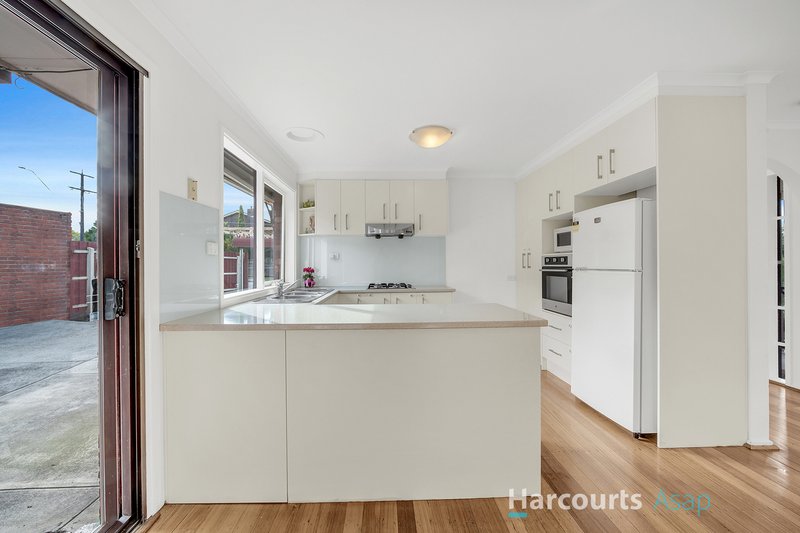 Photo - 92 Loch Road, Dandenong North VIC 3175 - Image 4