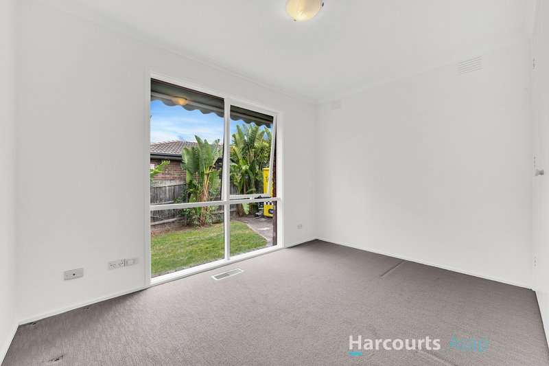 Photo - 92 Loch Road, Dandenong North VIC 3175 - Image 11