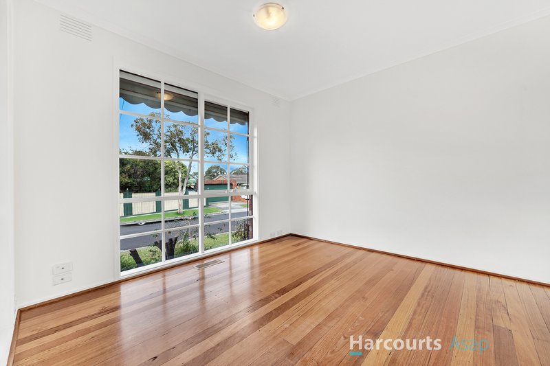 Photo - 92 Loch Road, Dandenong North VIC 3175 - Image 12