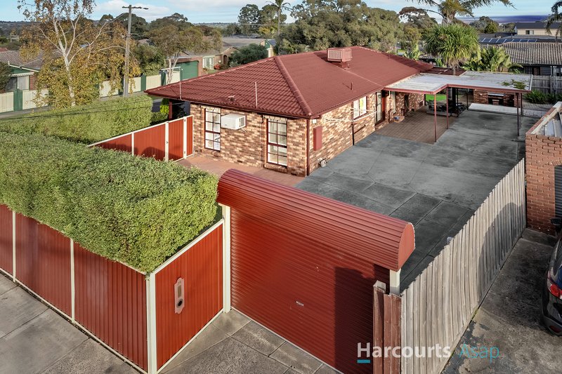 Photo - 92 Loch Road, Dandenong North VIC 3175 - Image 15