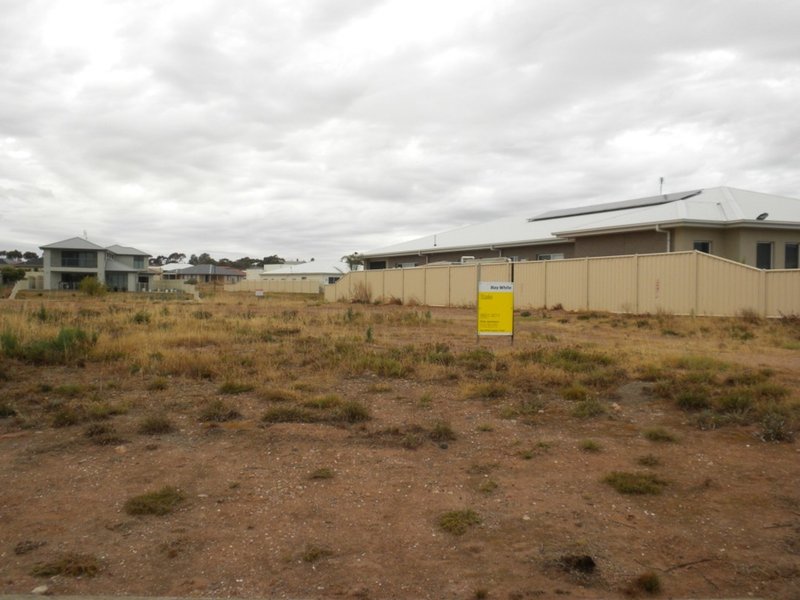 Photo - 92 (lot 365) Stately Way, Wallaroo SA 5556 - Image 10