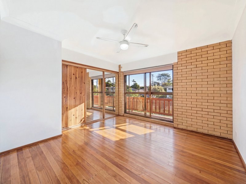 Photo - 92 Maine Road, Clontarf QLD 4019 - Image 14