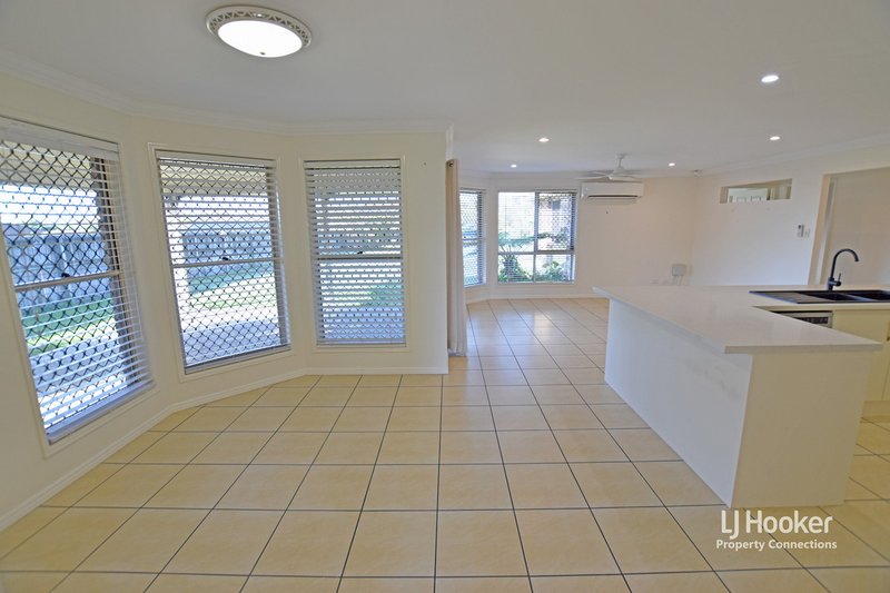 Photo - 92 Mariner Boulevard, Deception Bay QLD 4508 - Image 6