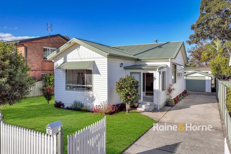 Photo - 92 Moana Street, Woy Woy NSW 2256 - Image 1