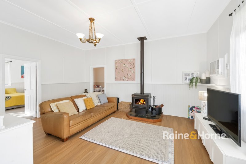 Photo - 92 Moana Street, Woy Woy NSW 2256 - Image 3