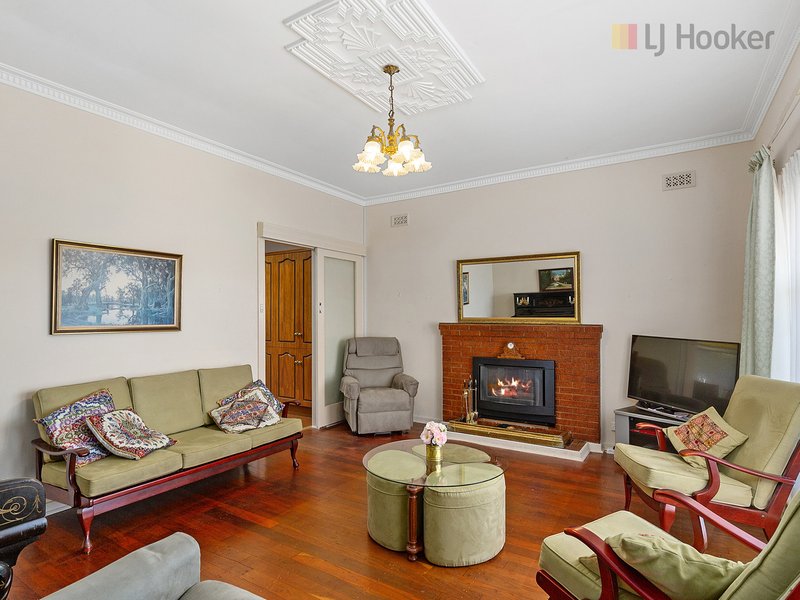 Photo - 92 Oaklands Road, Glengowrie SA 5044 - Image 3