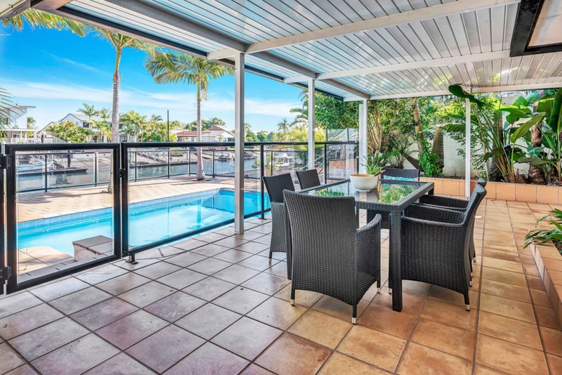 Photo - 92 Oxley Drive, Paradise Point QLD 4216 - Image 12