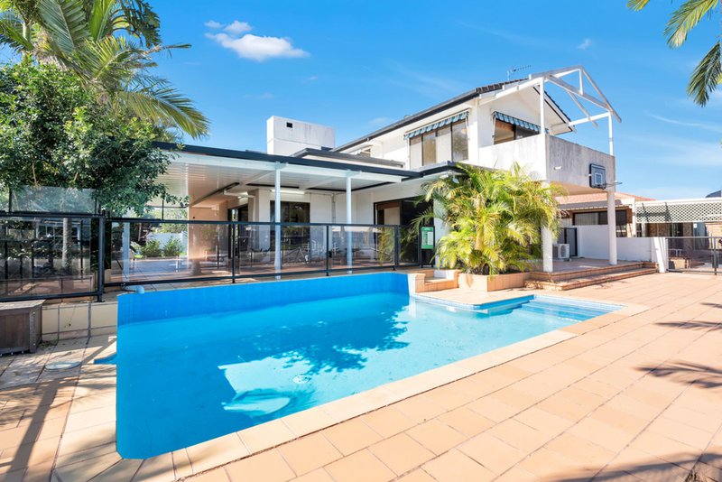 Photo - 92 Oxley Drive, Paradise Point QLD 4216 - Image 20