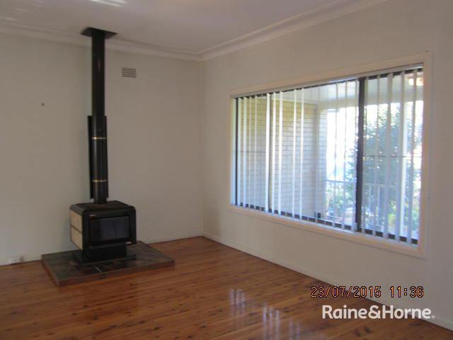 Photo - 92 Parsonage Road, Castle Hill NSW 2154 - Image 3