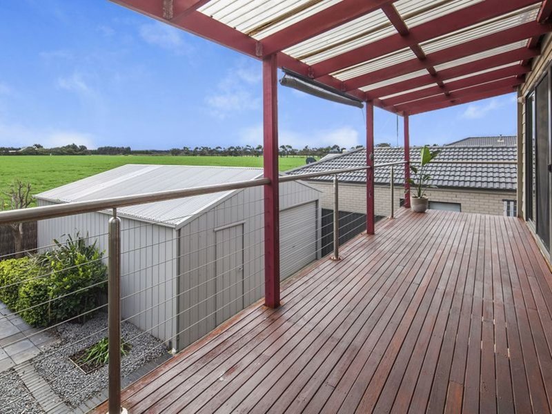 Photo - 92 Pearl Bay Passage, St Leonards VIC 3223 - Image 8