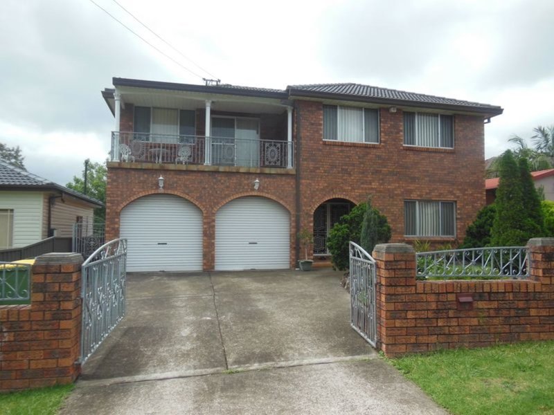 Photo - 92 Pendle Way, Pendle Hill NSW 2145 - Image 5