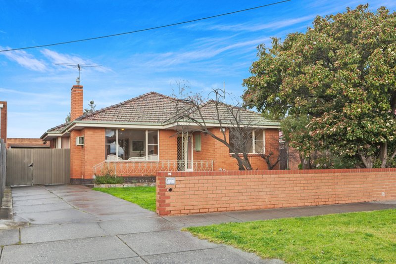 92 Pine Street, Reservoir VIC 3073