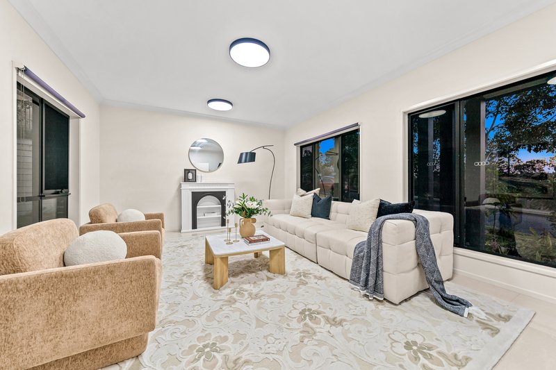 Photo - 92 Pioneer Drive, Kuraby QLD 4112 - Image 4