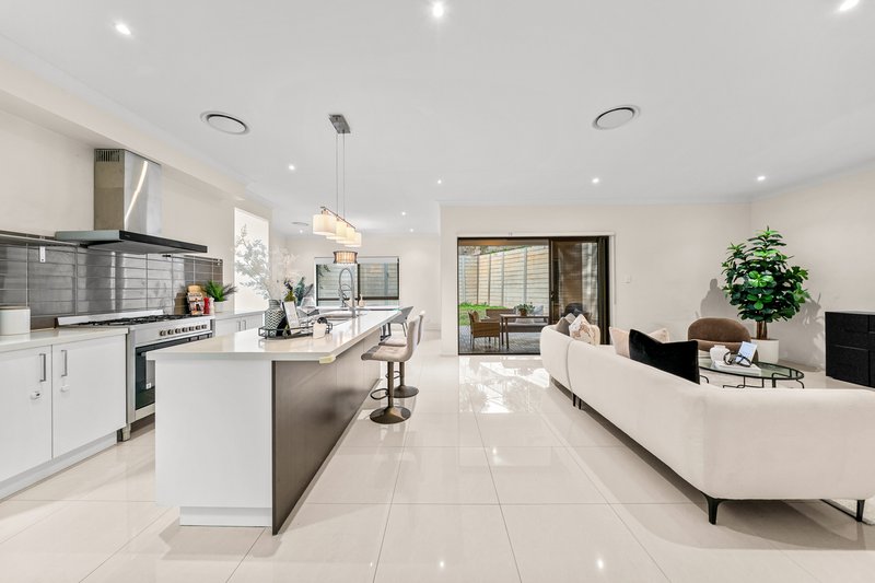 Photo - 92 Pioneer Drive, Kuraby QLD 4112 - Image 7