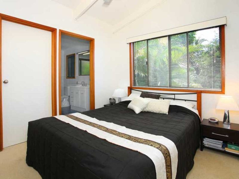 Photo - 92 Plateau Cres , Carrara QLD 4211 - Image 15