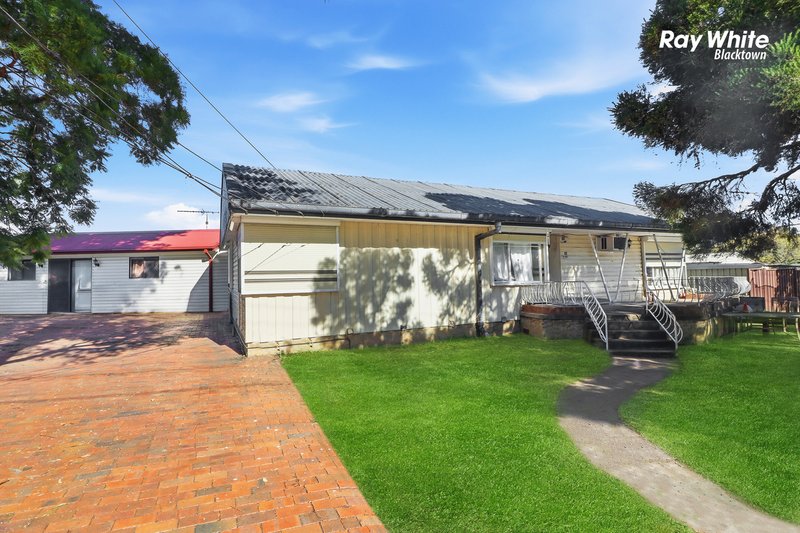 Photo - 92 Power Street, Doonside NSW 2767 - Image 2