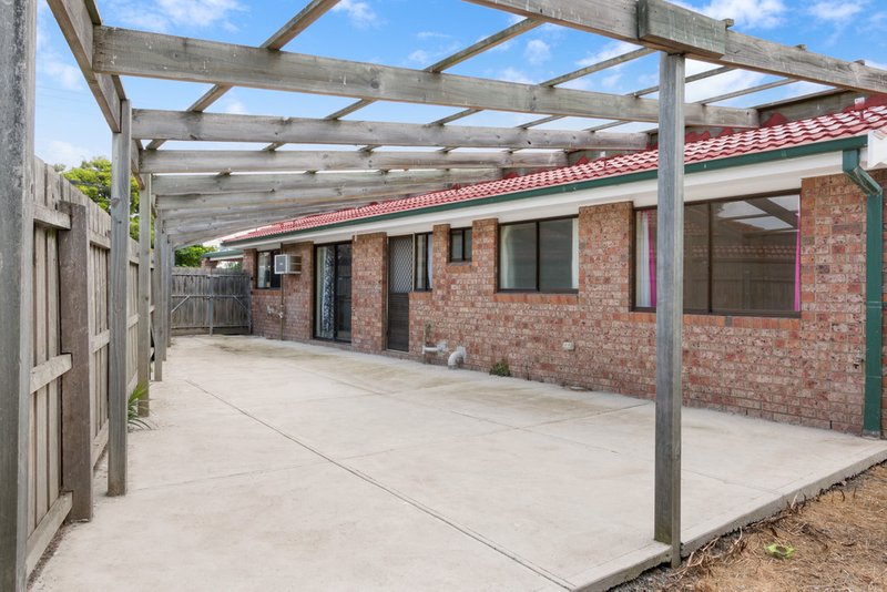 Photo - 92 Racecourse Road, Pakenham VIC 3810 - Image 12