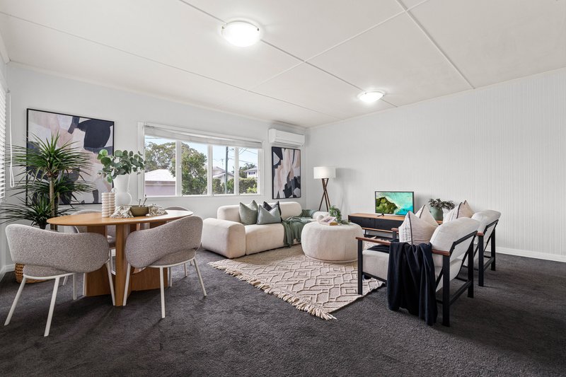 Photo - 92 Richard Street, Lota QLD 4179 - Image 2