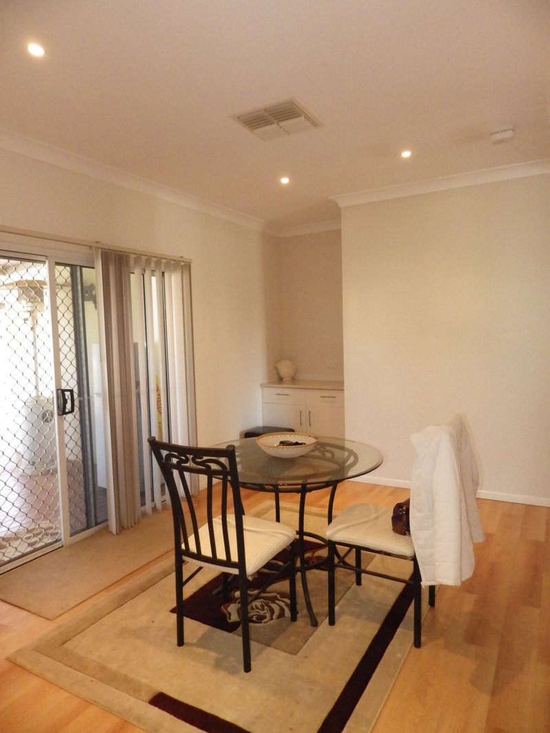 Photo - 92 Robert Street, Surat QLD 4417 - Image 5