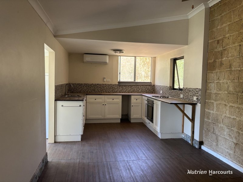 Photo - 92 Robinson Street, Gingin WA 6503 - Image 7