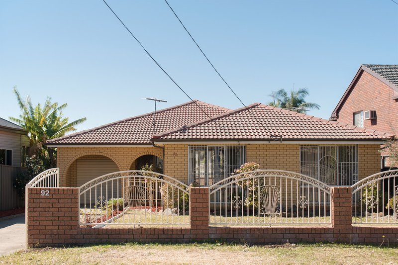 Photo - 92 Rooty Hill Road North, Rooty Hill NSW 2766 - Image 2