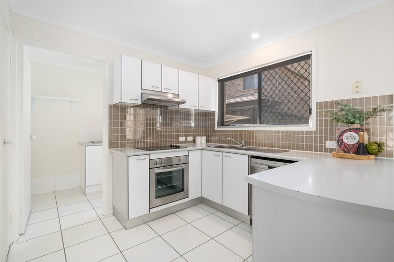 Photo - 9/2 Rory Court, Calamvale QLD 4116 - Image 6