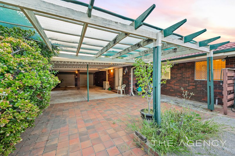 Photo - 92 Schruth Street North, Kelmscott WA 6111 - Image 29