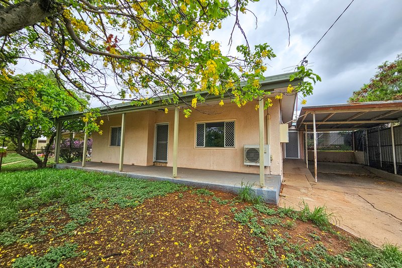 Photo - 92 Simpson Street, Mount Isa QLD 4825 - Image 1