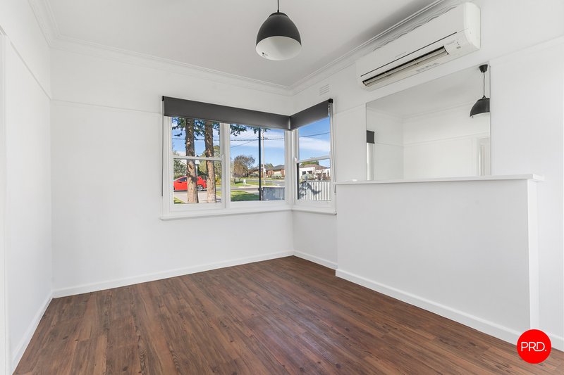 Photo - 92 Somerville Street, Flora Hill VIC 3550 - Image 3