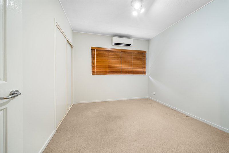 Photo - 9/2 St Martins Terrace, Buderim QLD 4556 - Image 7