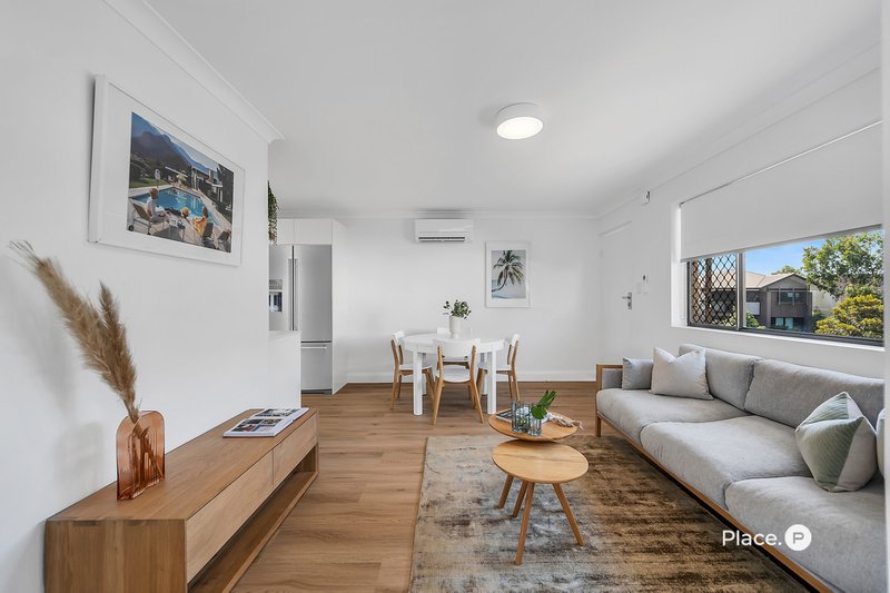 Photo - 92 Stuart Street, Bulimba QLD 4171 - Image 5