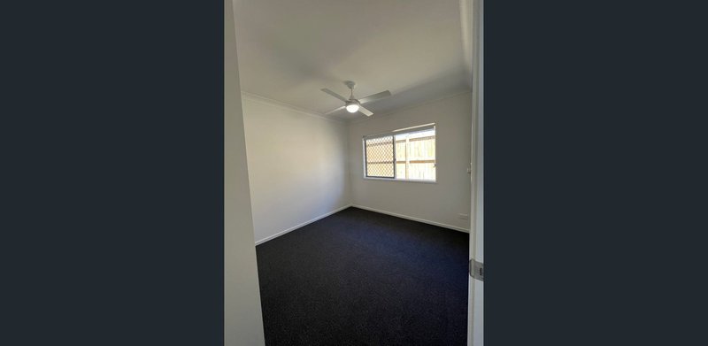 Photo - 92 Sunrise Street, Ripley QLD 4306 - Image 9