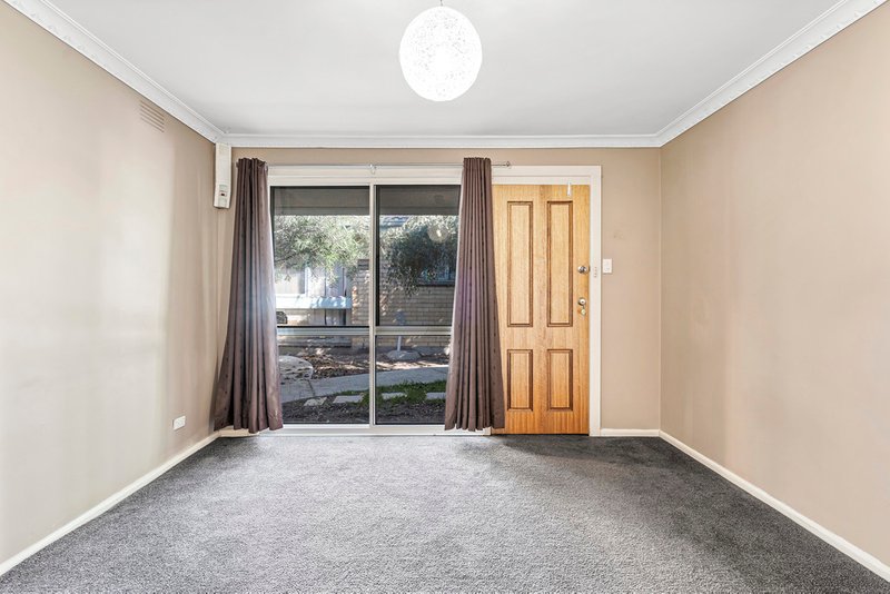 Photo - 9/2 Thomas Street, Clayton VIC 3168 - Image 6