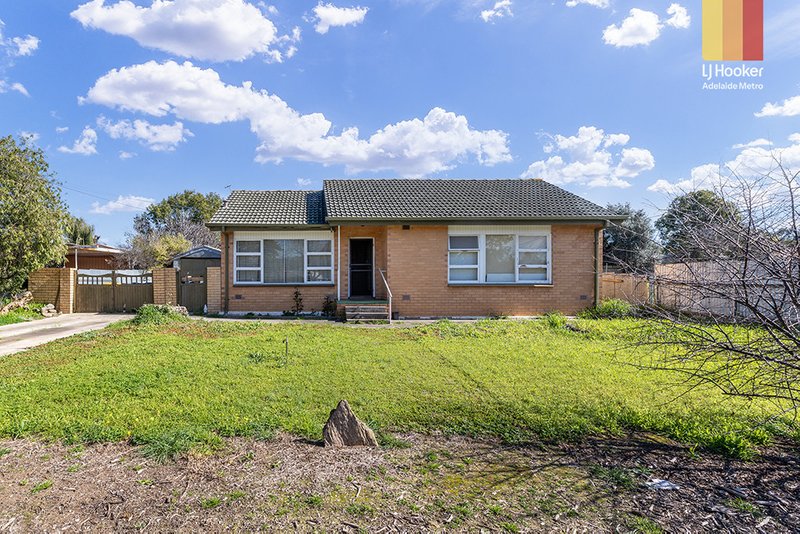 Photo - 92 Valiant Road, Holden Hill SA 5088 - Image 2