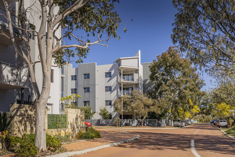 Photo - 9/2 Walsh Loop, Joondalup WA 6027 - Image 2