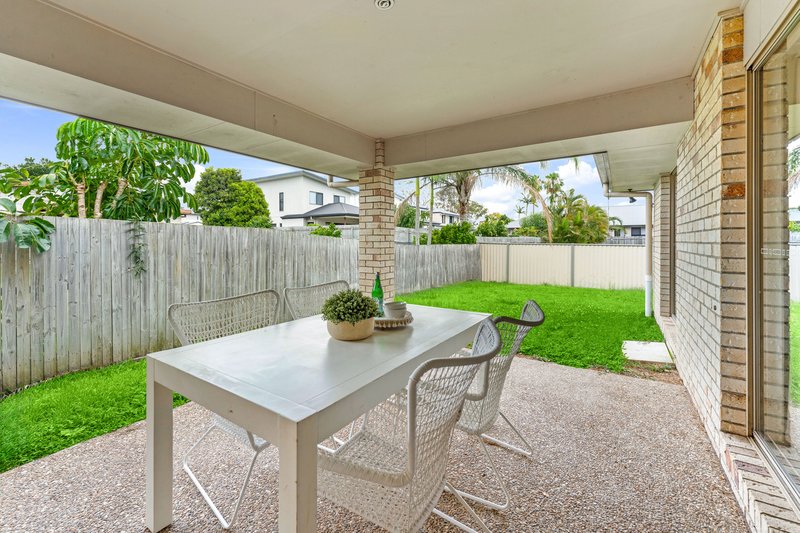 Photo - 92 Warrigal Road, Runcorn QLD 4113 - Image 17