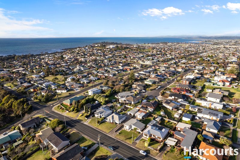 Photo - 92 Watkinson Street, Devonport TAS 7310 - Image 23