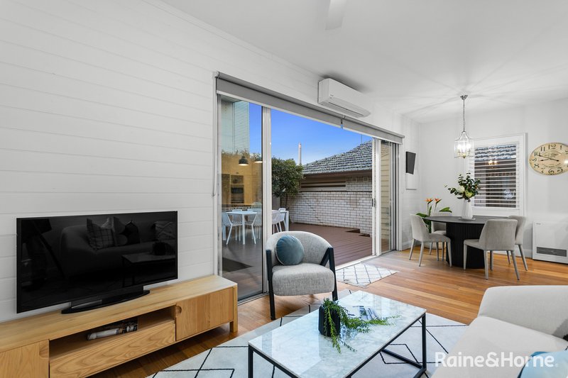 Photo - 92 Wilkins Street, Newport VIC 3015 - Image 5